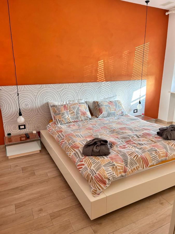 Apartmán Bon Bon Del Centro No Ztl A Due Passi Da Piazza Alfieri Asti Exteriér fotografie