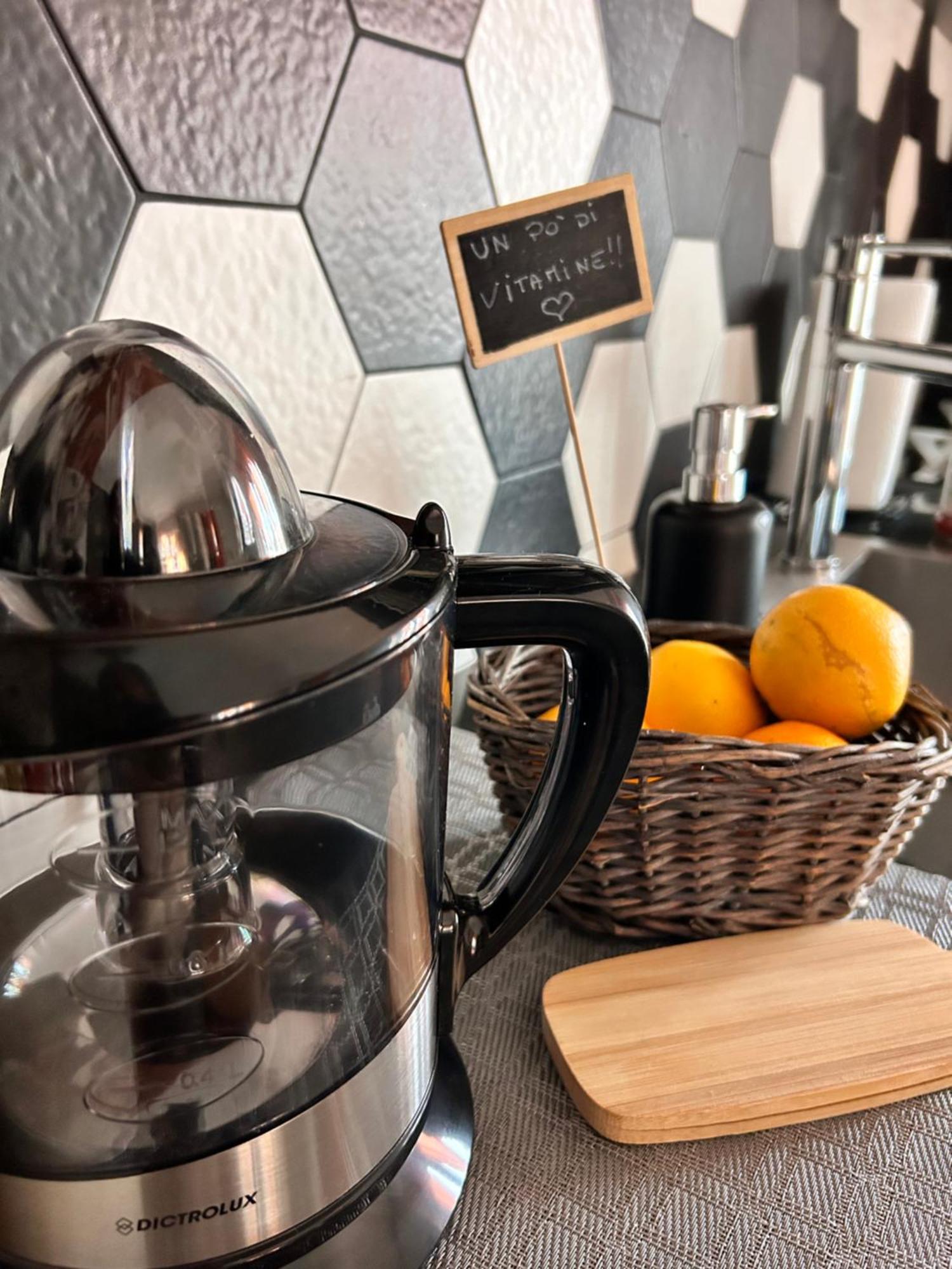 Apartmán Bon Bon Del Centro No Ztl A Due Passi Da Piazza Alfieri Asti Exteriér fotografie